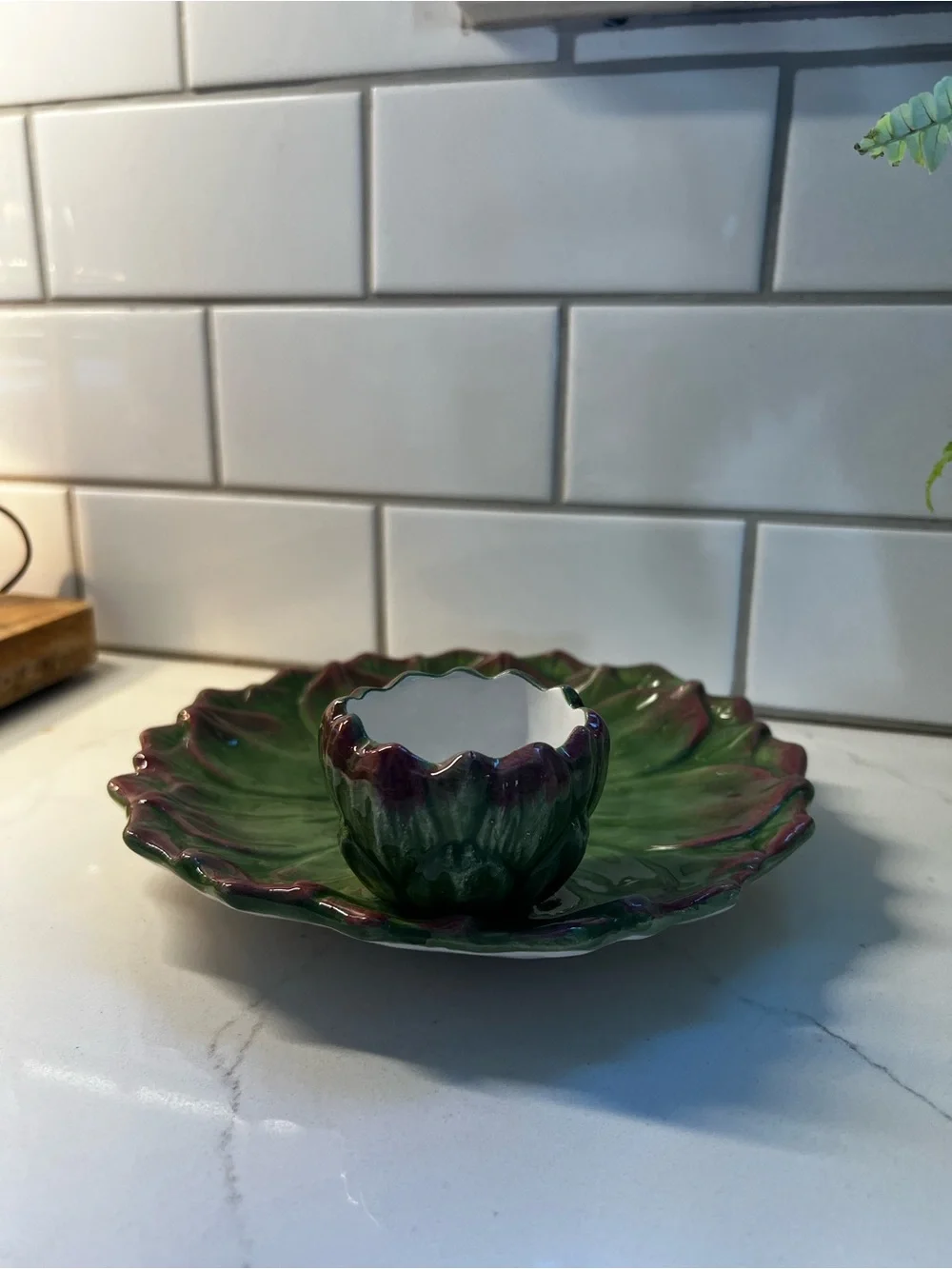 Sur La Table Artichoke plate with dip bowl made in Italy